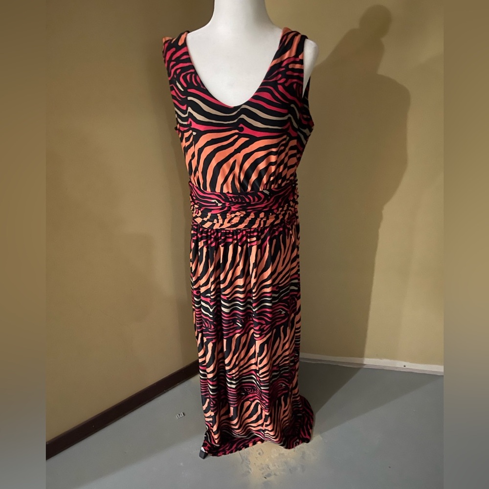 👻🎃CLEARANCE🎃👻 Studio 59 maxi dress
